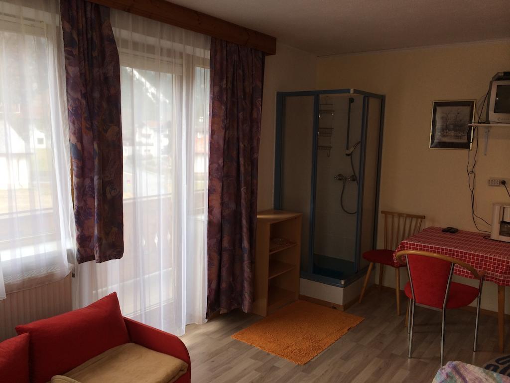 Haus Scholl Bed and Breakfast Nassereith Exterior foto