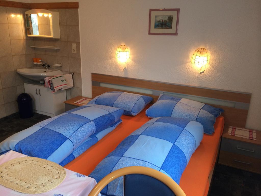 Haus Scholl Bed and Breakfast Nassereith Habitación foto